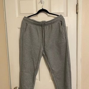 Puma men’s joggers（Sold)